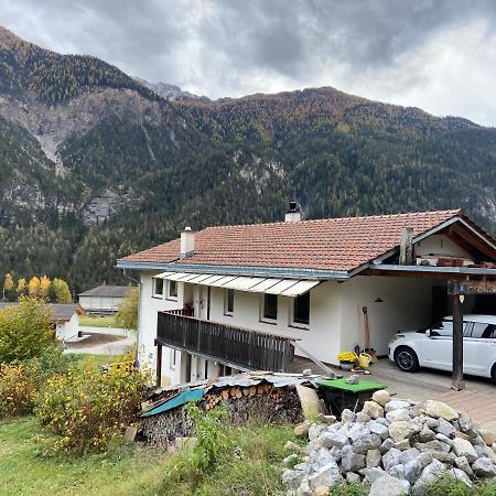 Ferienwohnung Im Herzen Graubuendens Surava 외부 사진